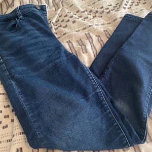 American Eagle Super Hi-Rise Jeggings